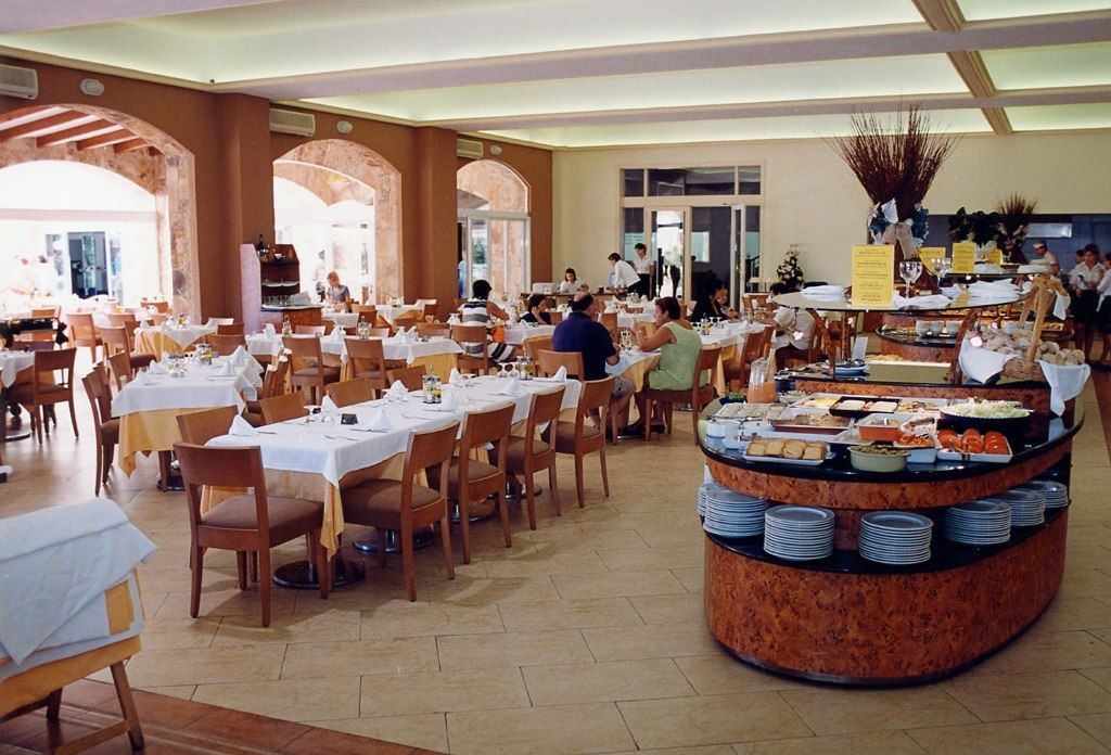 卡莱塔宫h顶级酒店 普拉加德阿罗 餐厅 照片